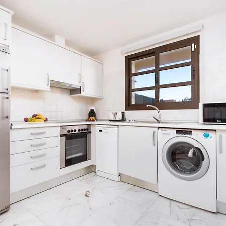 Home2book Private Pool & Terrace, Aloha Sun *