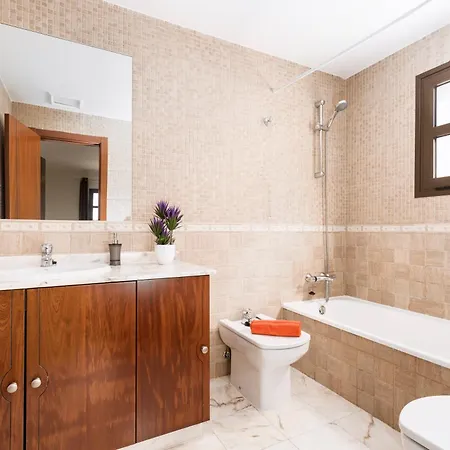 Home2book Private Pool & Terrace, Aloha Sun Κοραλέχο