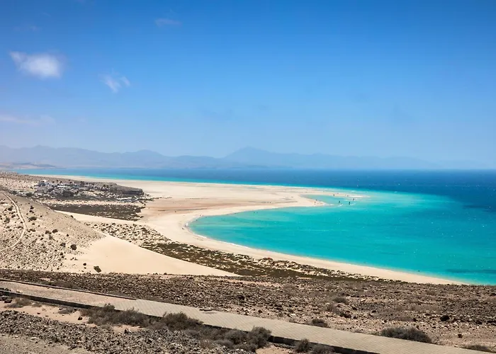 Home2book Private Pool & Terrace, Aloha Sun 别墅 *